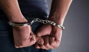 توقيف شخص في طرابلس.. والسبب “سلاح داخل سيارة”