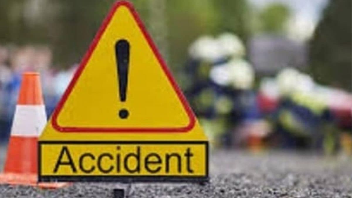 بالصّور ـ ٳصطدام قاتل في البقاع الأوسط.. دراجة نارية تتحطم وسائقها يفارق الحياة!